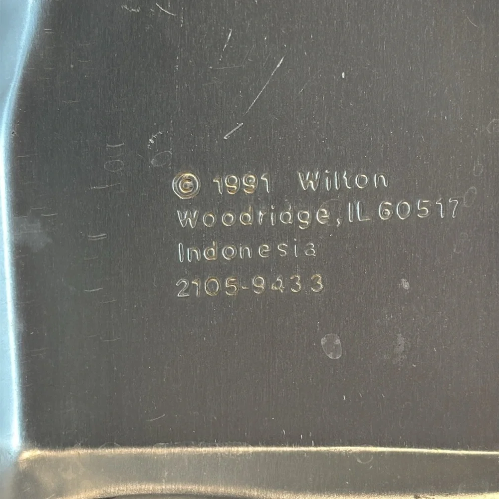 Wilton 1991 Train Cake Pan